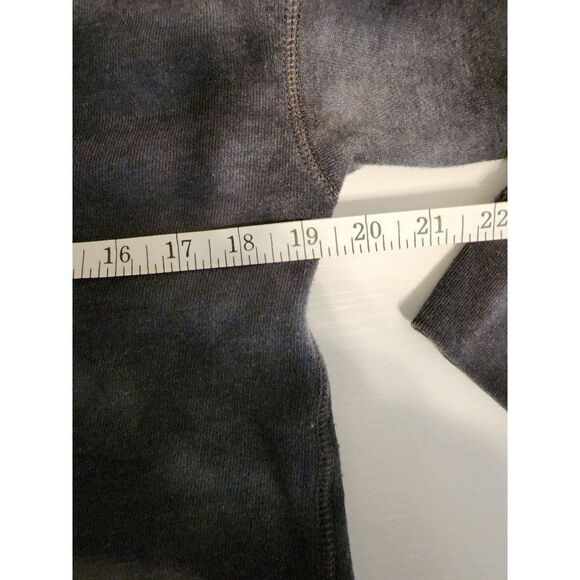American Eagle Cropped Grey Hoodie in XS - Picture 7 of 7